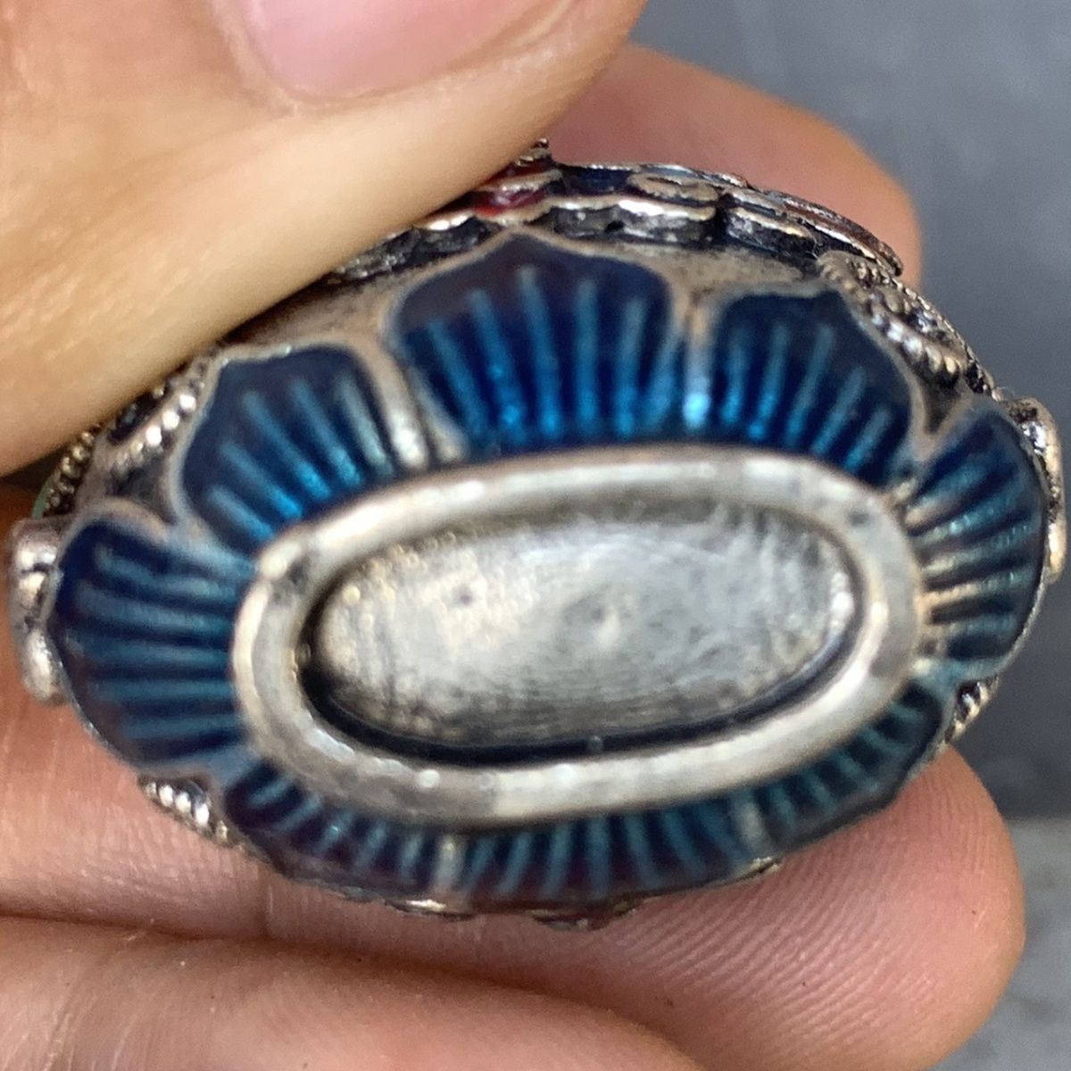 Vintage Cloisonne Bronze Snuff - огляд і ціна Vintage Collectible Bottles